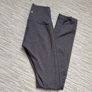Gray High-Waisted Leggings *2 holes